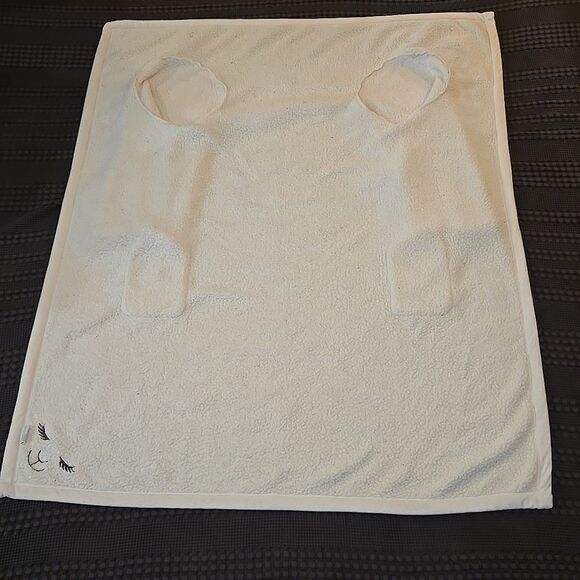 Lambie Wearable Blanket wSleeves 68x56in BathandBodyWorks Robe SOFT Fleece Cream - Picture 15 of 16